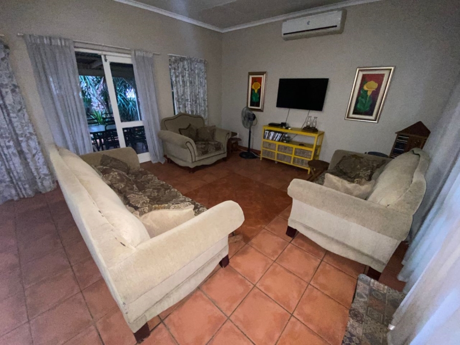 2 Bedroom Property for Sale in Waterval East North West